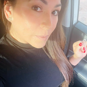 Meet your Posher, Mariela